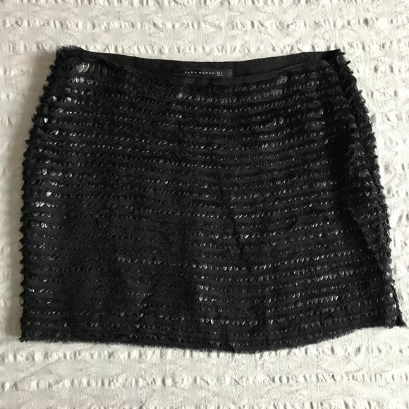NWOT Zara sequin miniskirt - Picture 1 of 2